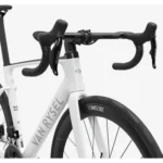Bicicleta de carretera Van Rysel RCR Shimano 105 Di2 12S 700 mm Ultra Blanca 2025