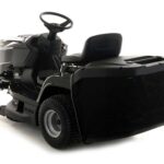 Tractor-Cortacesped-Con-Recolector-Alpina-AT4-84-A-con-motor-ST-350-17