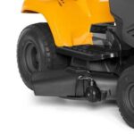 Tractor-cortacesped-Stiga-Tornado-398-M-cambio-mecanico-y-salida-lateral-17